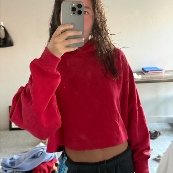 ALO Yoga Red cropped Hoodie - Picture 1 of 5